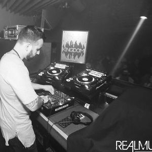 Meet your Posher, Shane